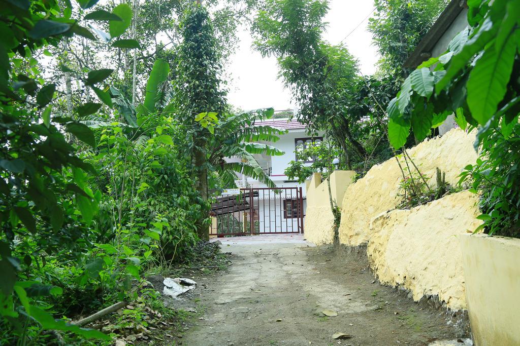 Mount Spring Valley Homestay เทกคาดี ภายนอก รูปภาพ